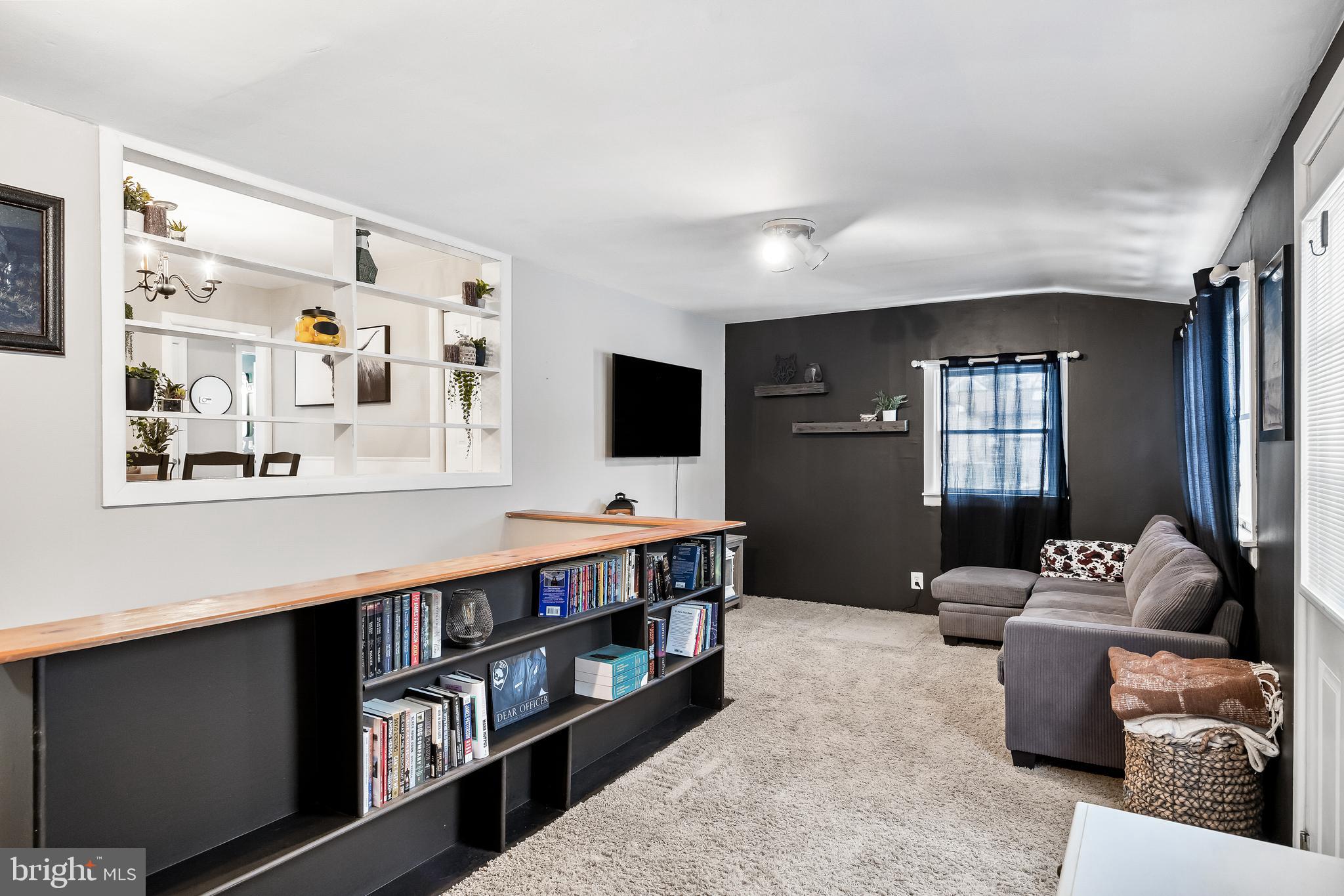 NONE AVA ILABLE - Residential