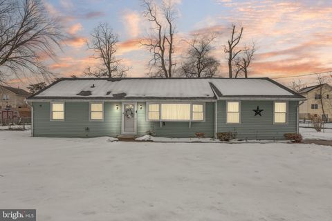 156 SHREVE STREET MOUNT HOLLY NJ 08060