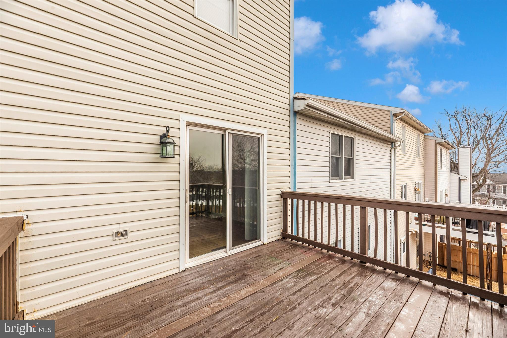 KENLY SQUARE - Residential