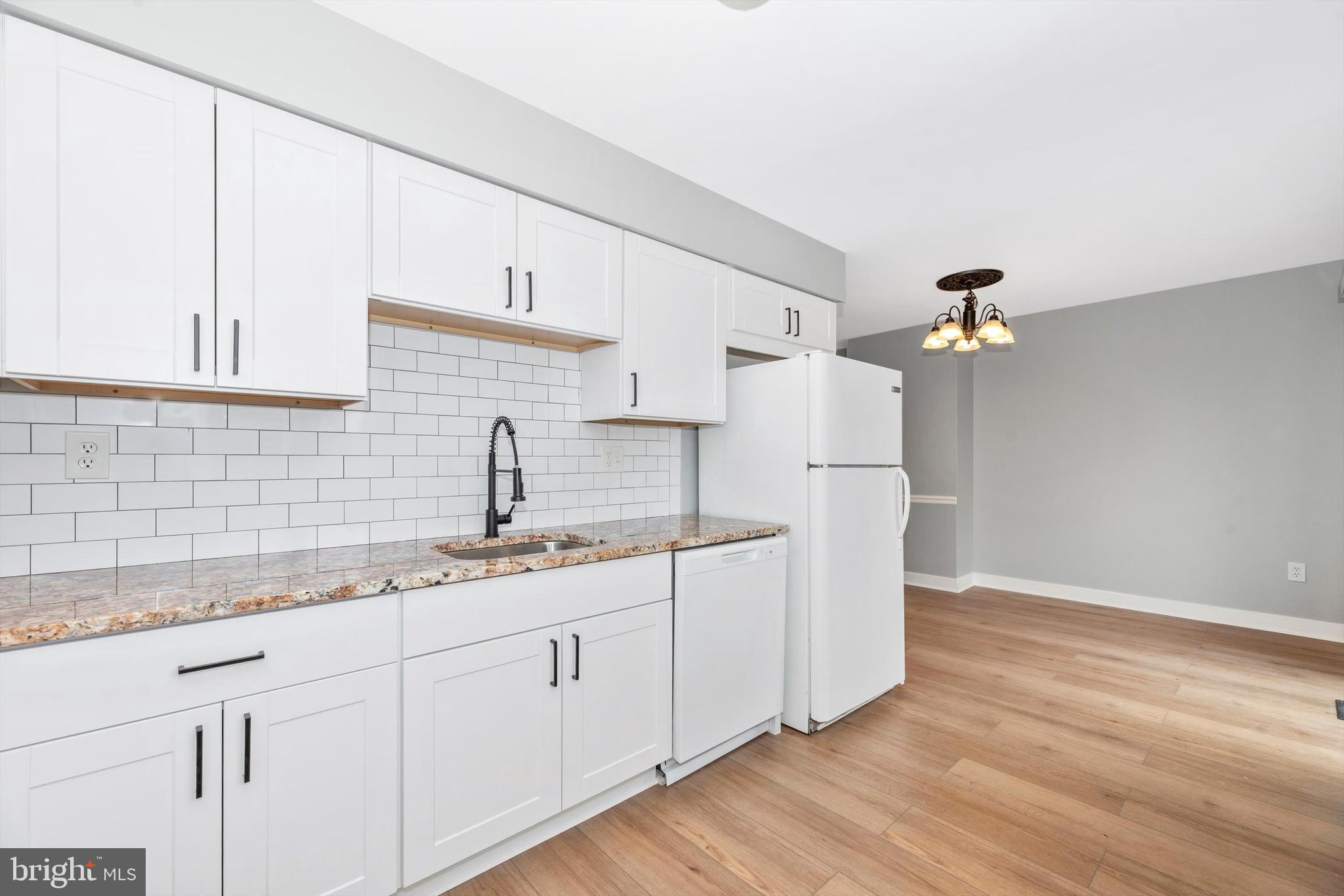 KENLY SQUARE - Residential