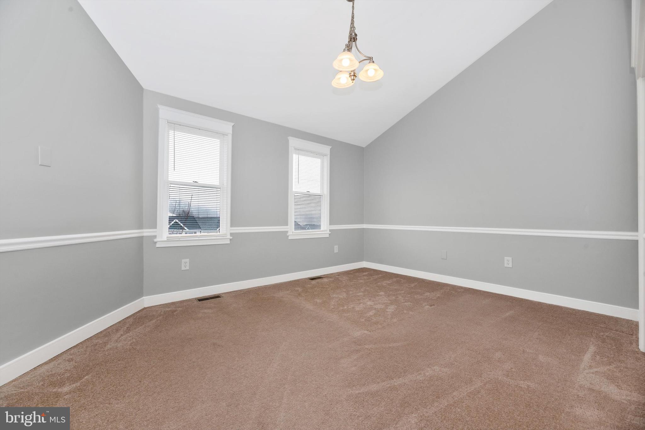 KENLY SQUARE - Residential