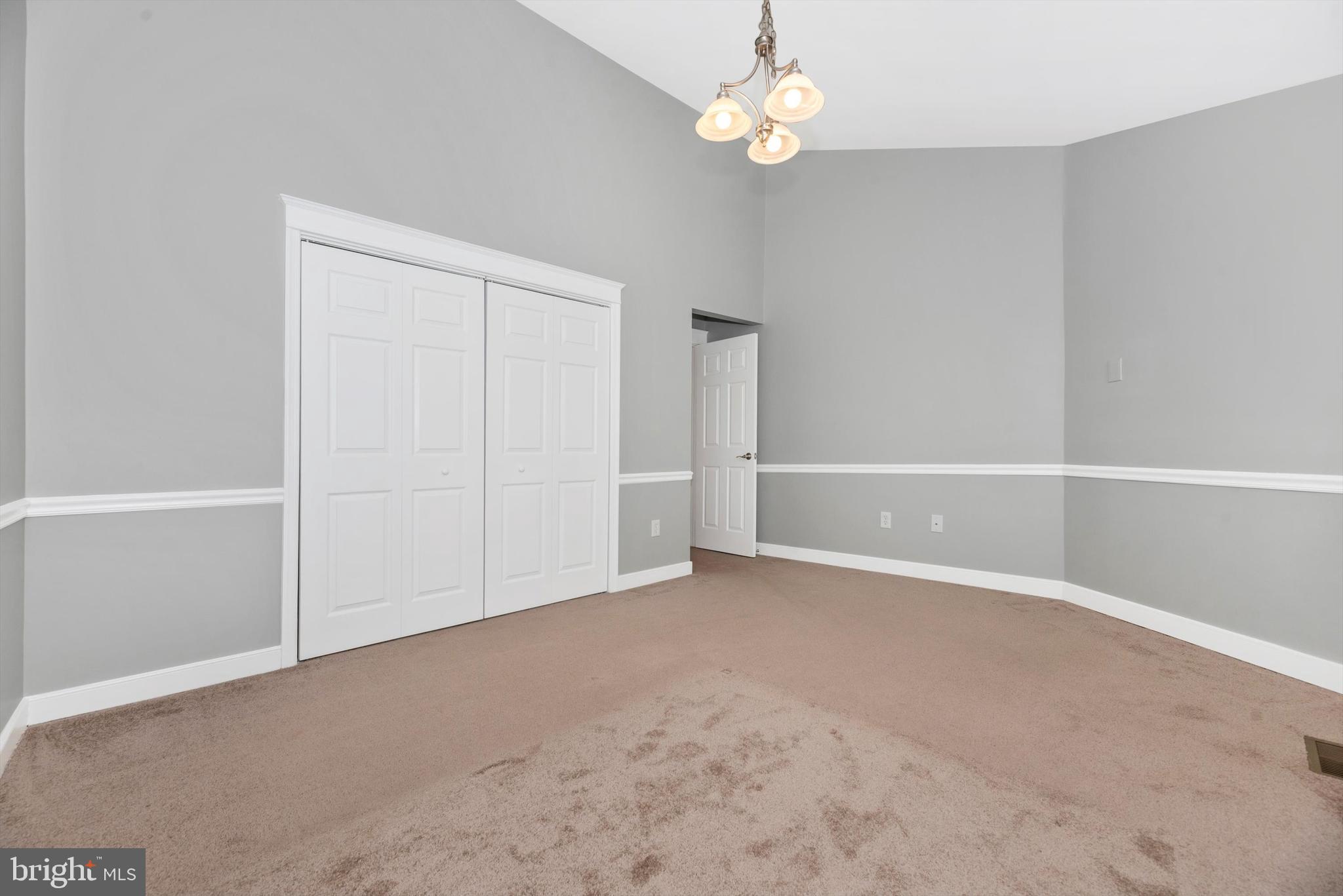 KENLY SQUARE - Residential