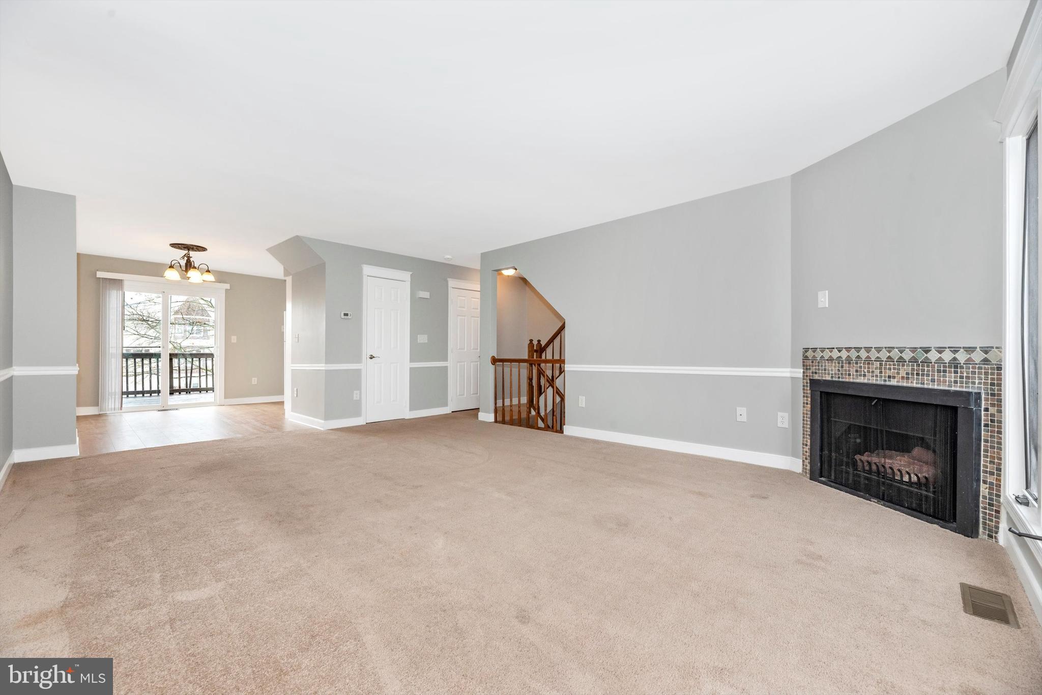 KENLY SQUARE - Residential