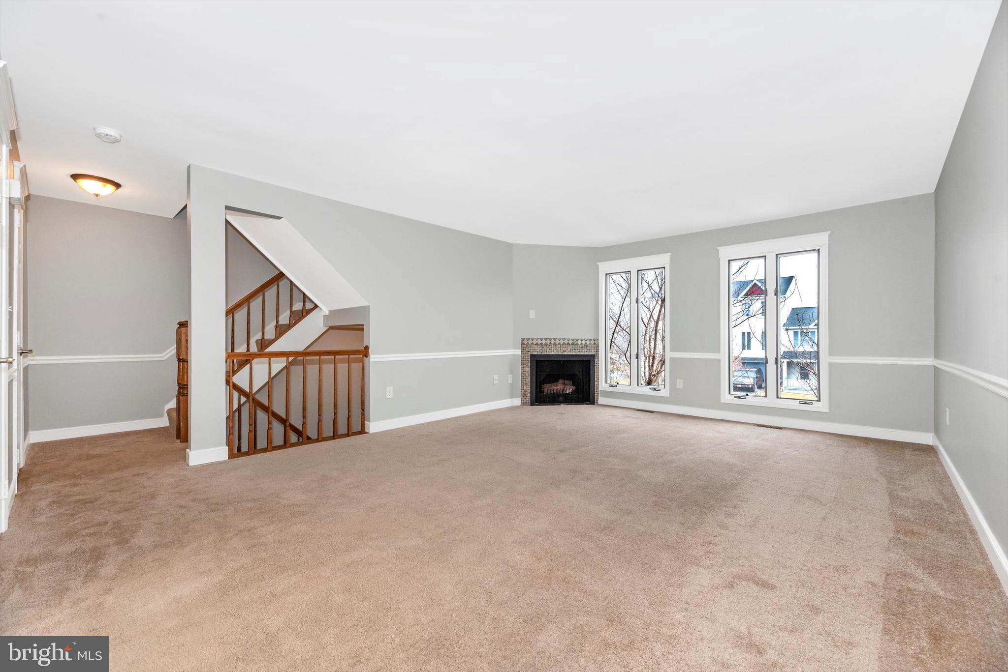 KENLY SQUARE - Residential