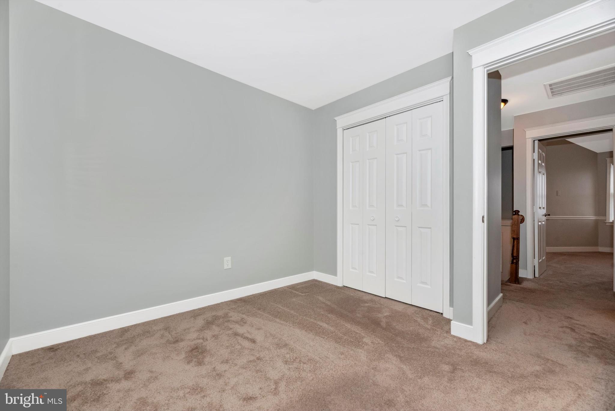 KENLY SQUARE - Residential