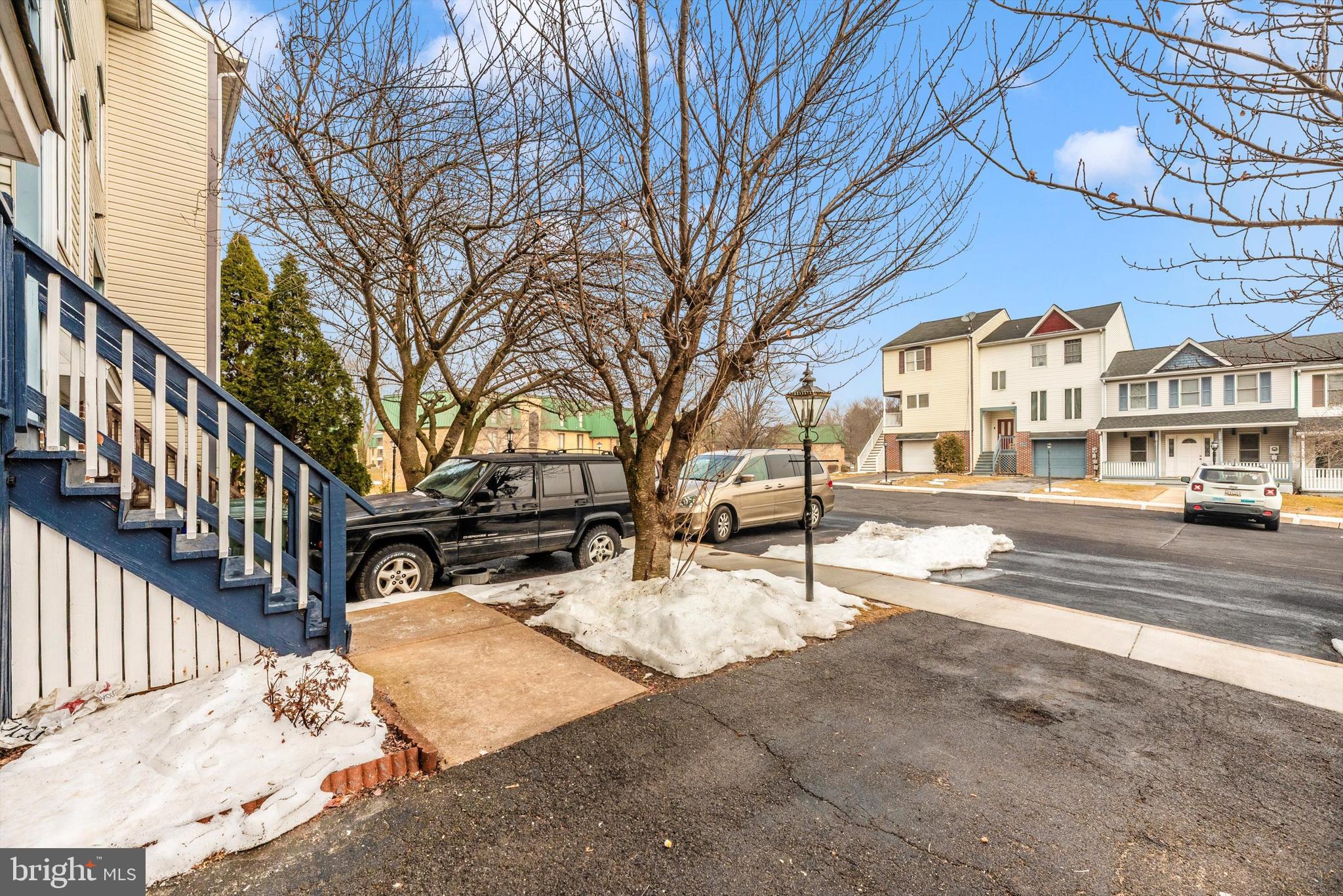 KENLY SQUARE - Residential