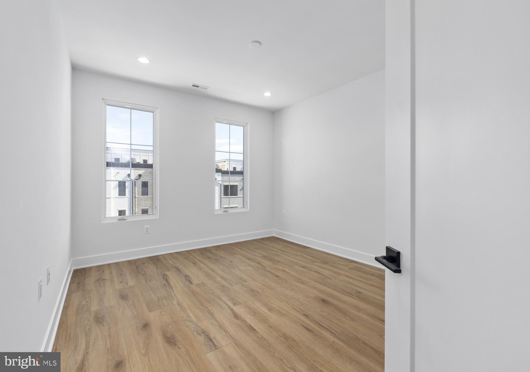 CHEVY CHASE CROSSING - Residential