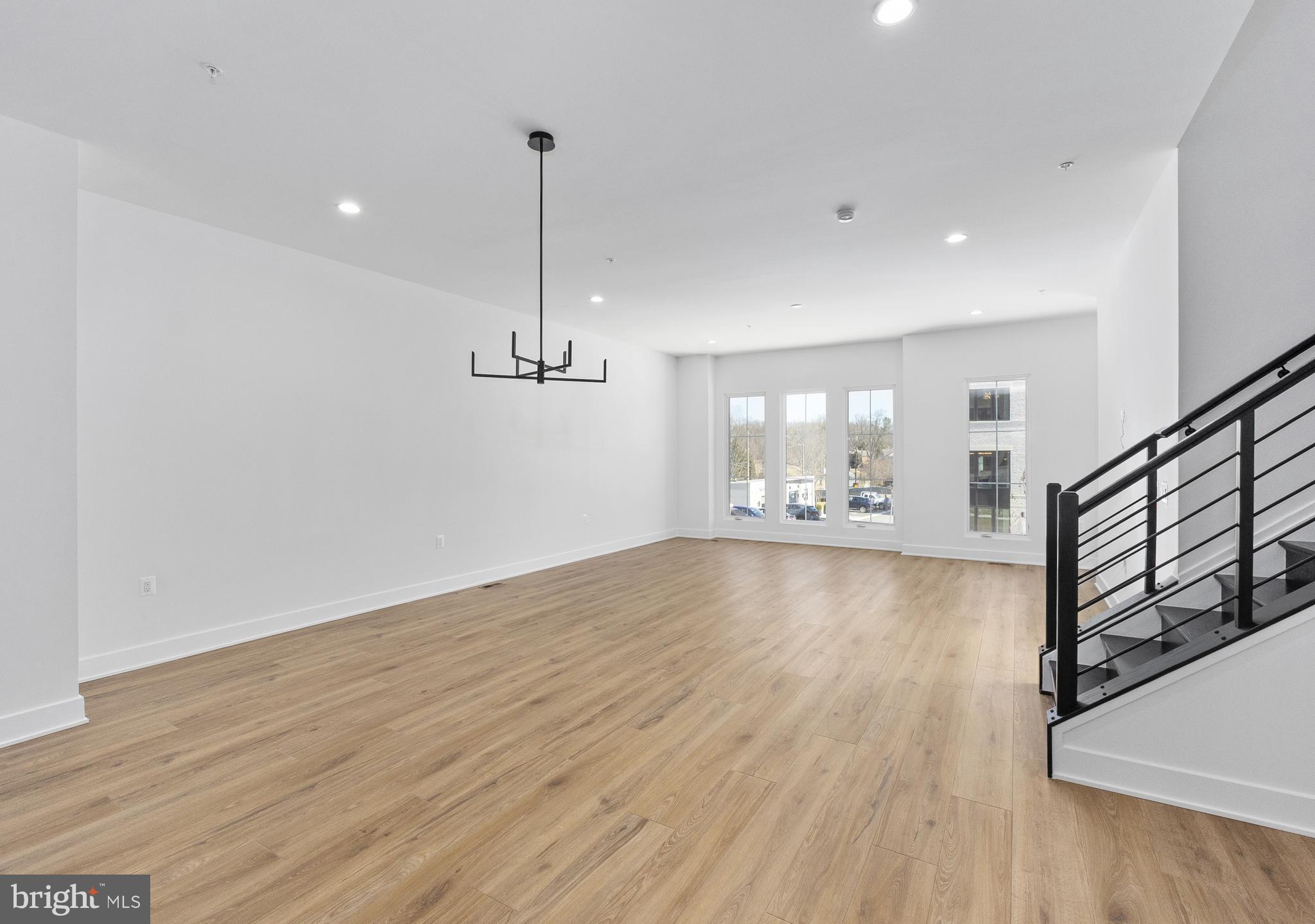 CHEVY CHASE CROSSING - Residential