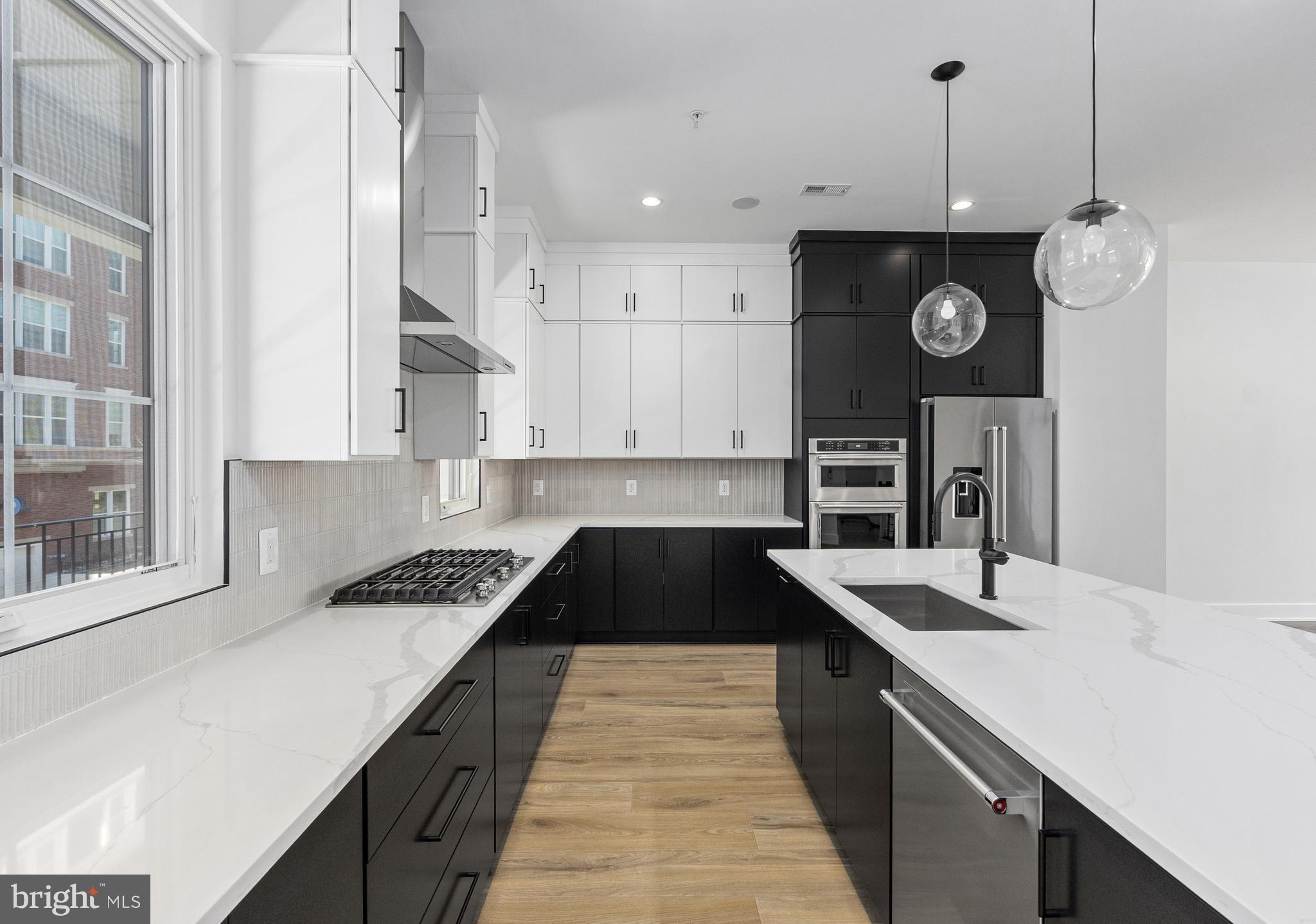 CHEVY CHASE CROSSING - Residential