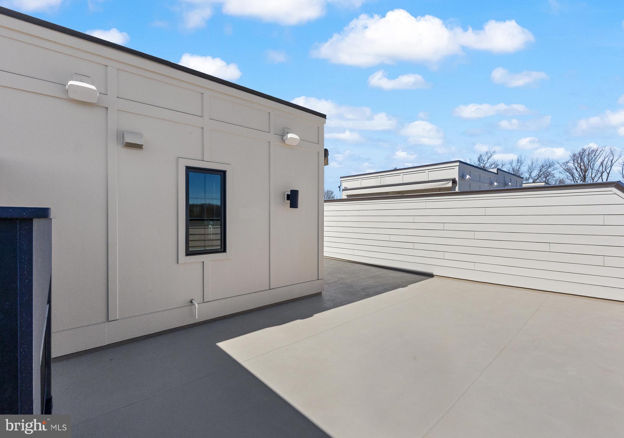 CHEVY CHASE CROSSING - Residential