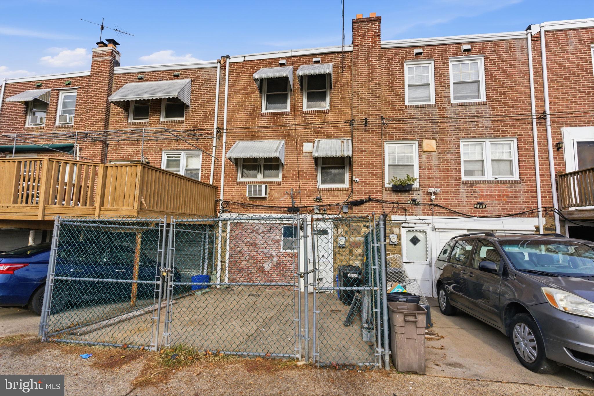 MAYFAIR (WEST) - Residential