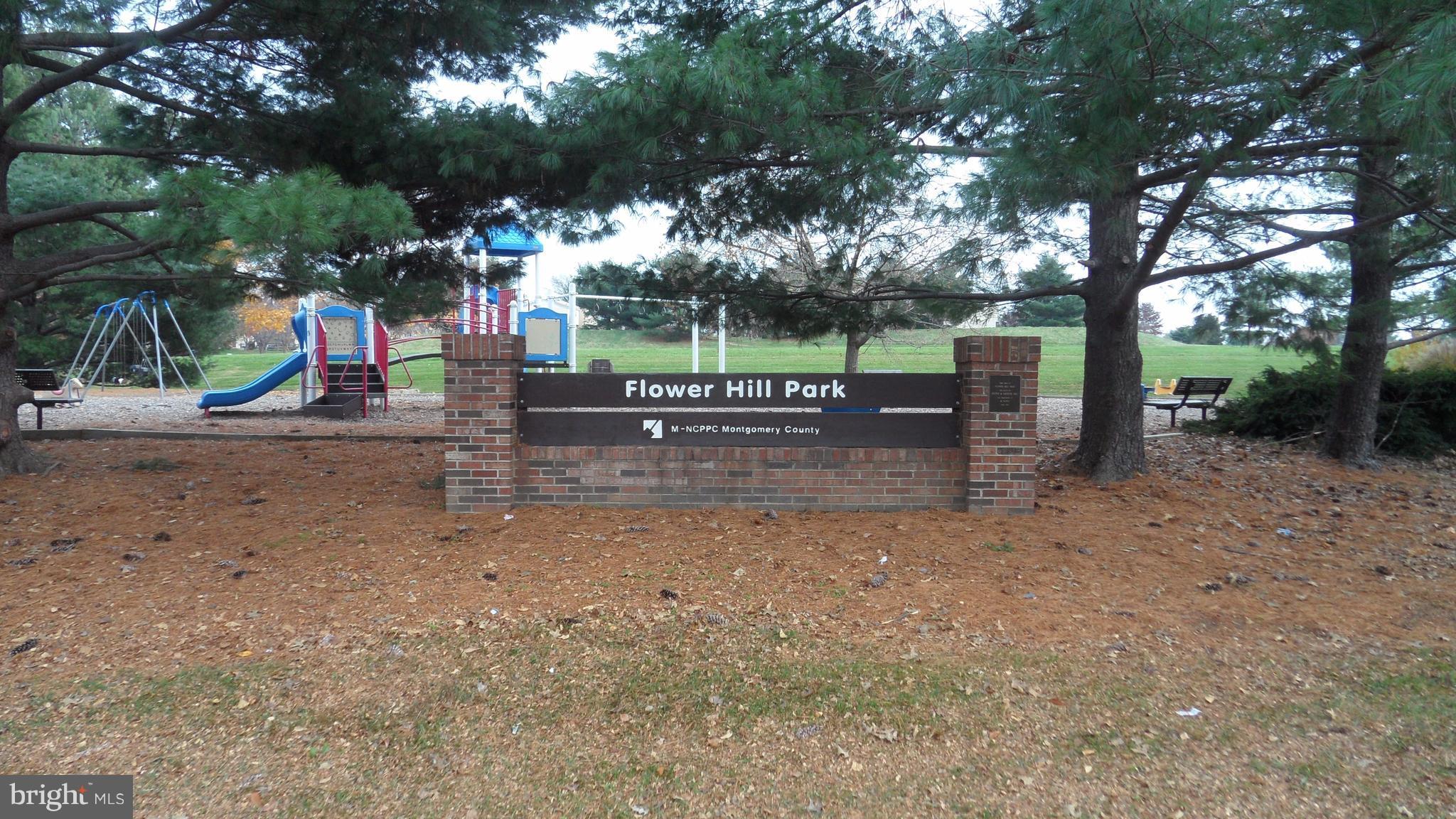 FLOWER HILL - Residential