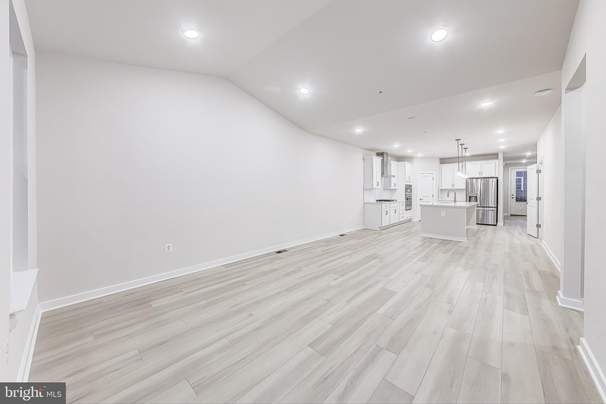 THE VILLAGE AT CABIN BRANCH - Residential Lease