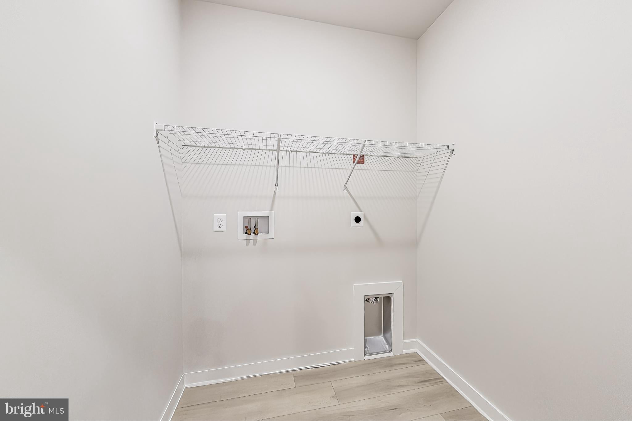 THE VILLAGE AT CABIN BRANCH - Residential Lease