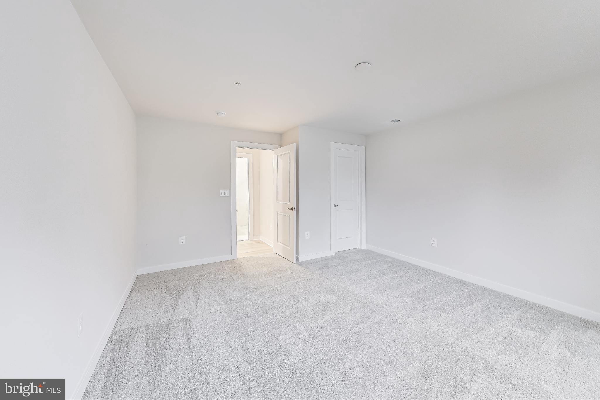 THE VILLAGE AT CABIN BRANCH - Residential Lease