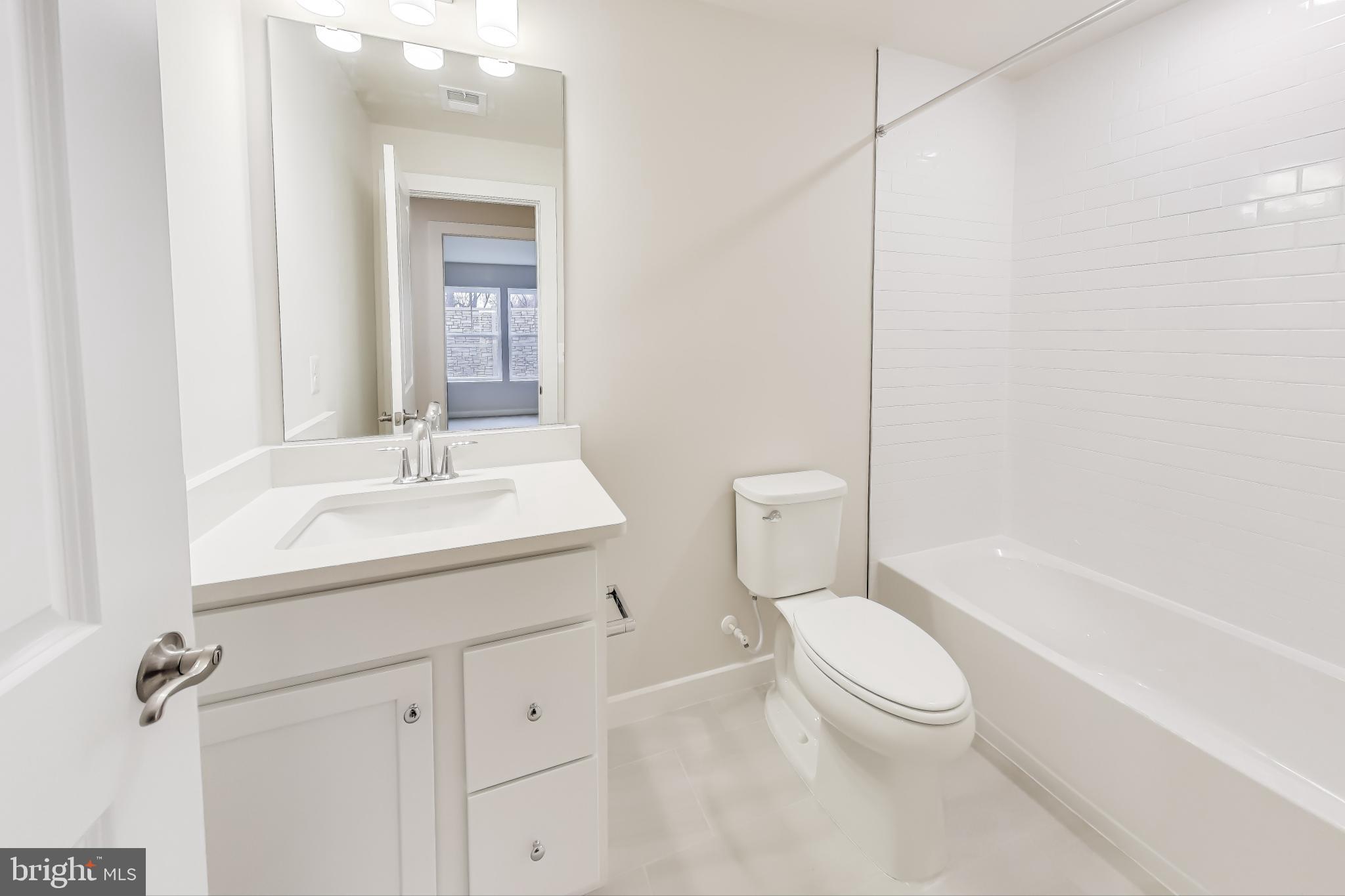 THE VILLAGE AT CABIN BRANCH - Residential Lease