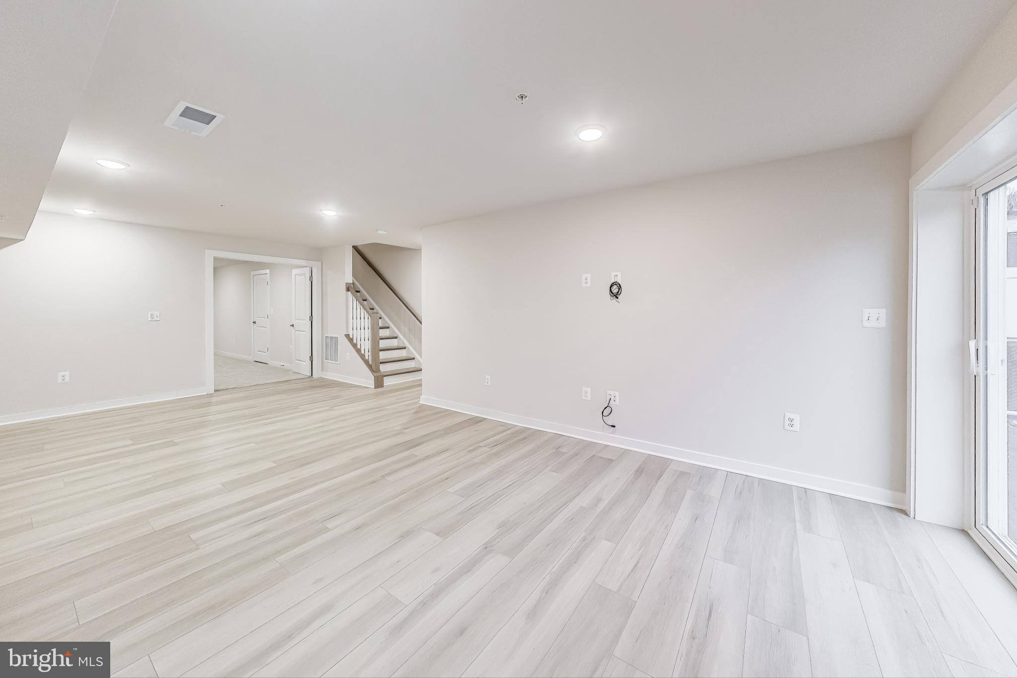 THE VILLAGE AT CABIN BRANCH - Residential Lease