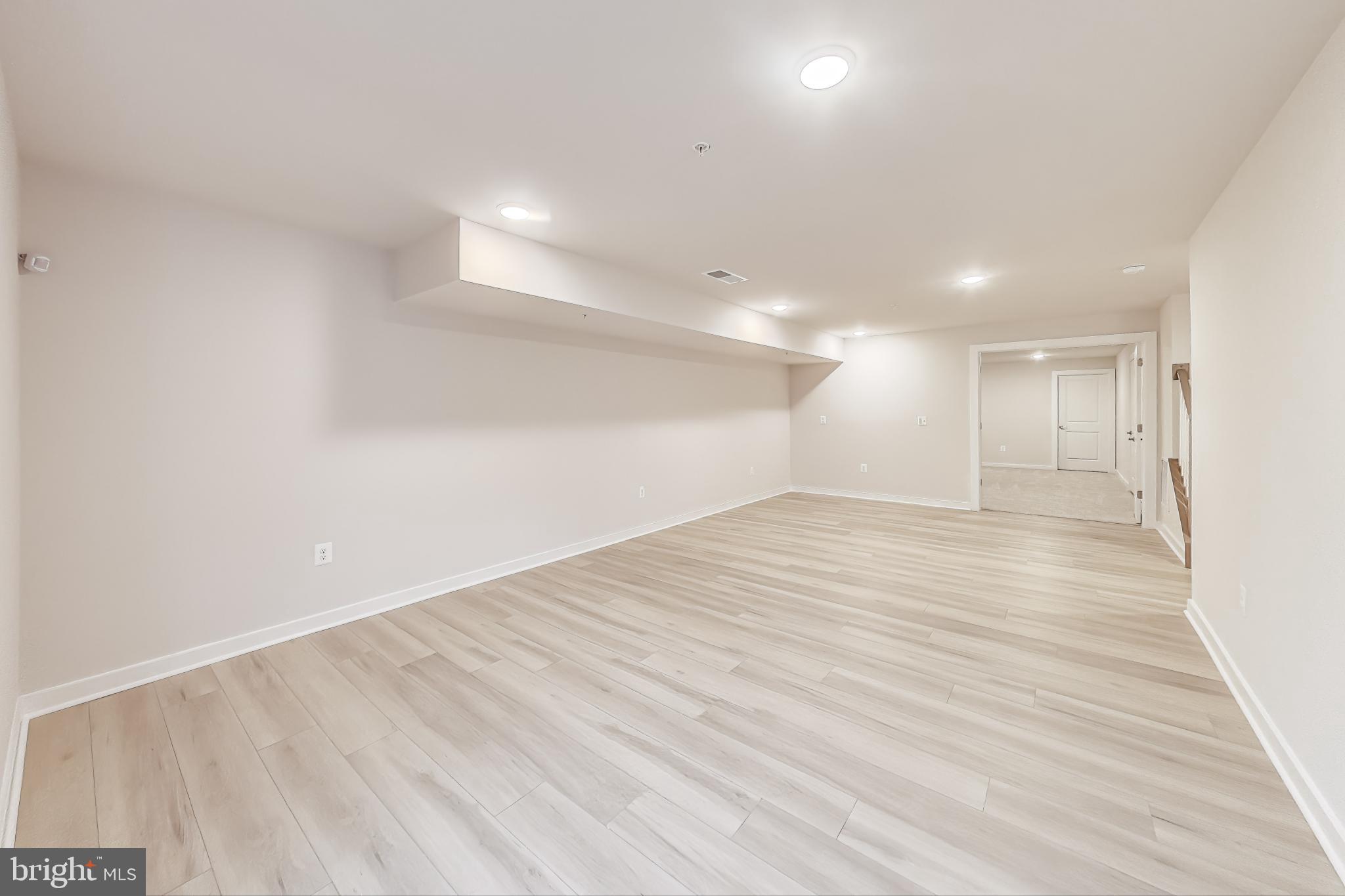 THE VILLAGE AT CABIN BRANCH - Residential Lease