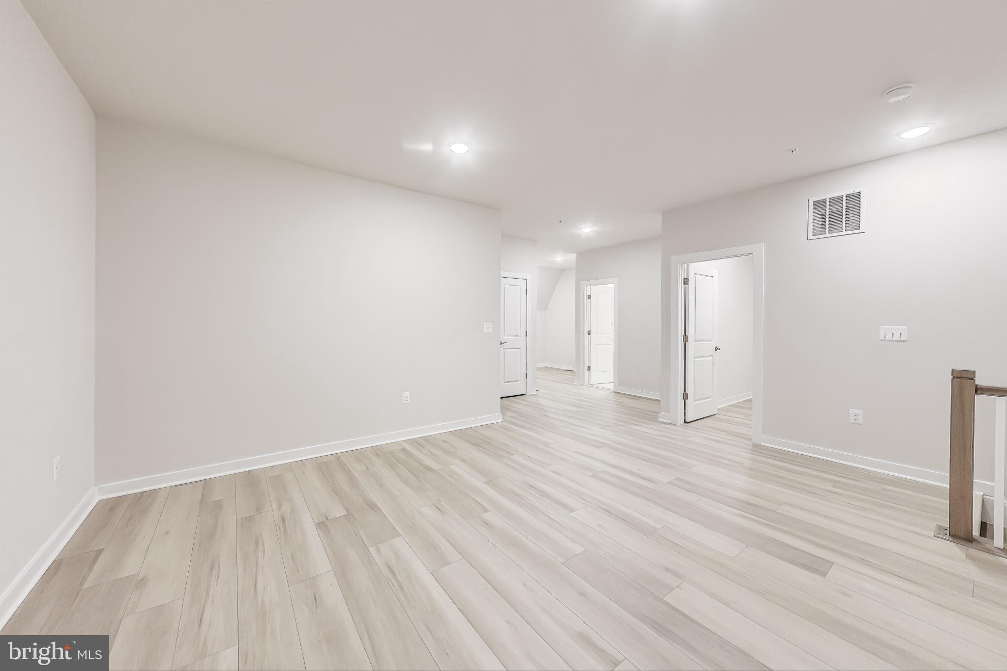 THE VILLAGE AT CABIN BRANCH - Residential Lease