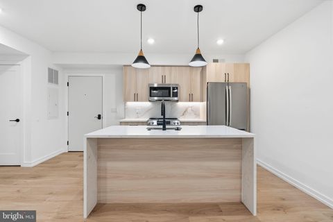 Condo For Rent - 208 Vine Street #3F<br/> PHILADELPHIA, PA 19106