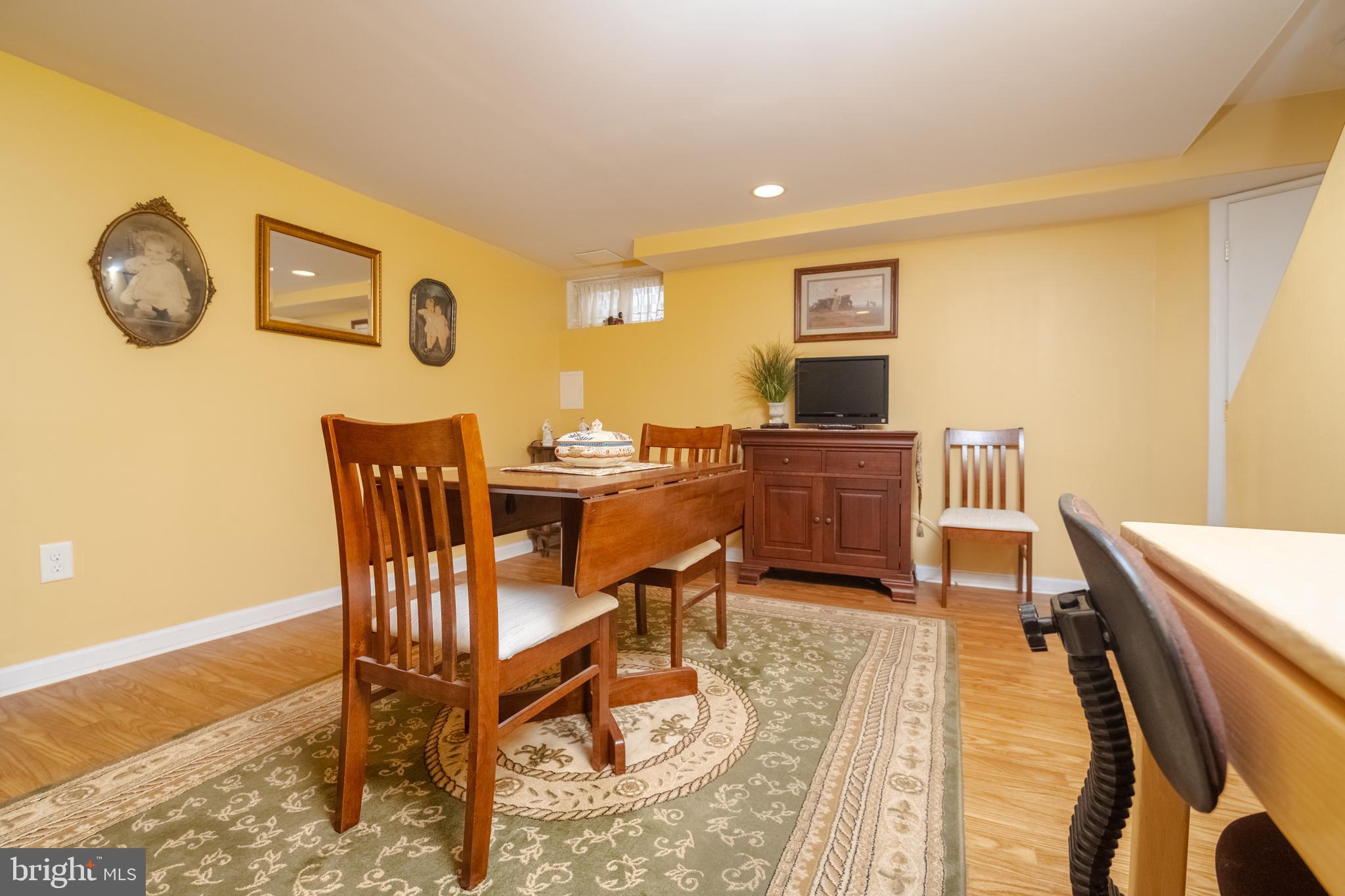 DUNDALK VILLAGE - Residential