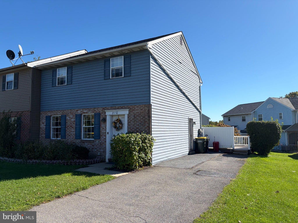 Photo of 310 Greenland Drive, LANCASTER, PA 17602 (MLS # PALA2097510)