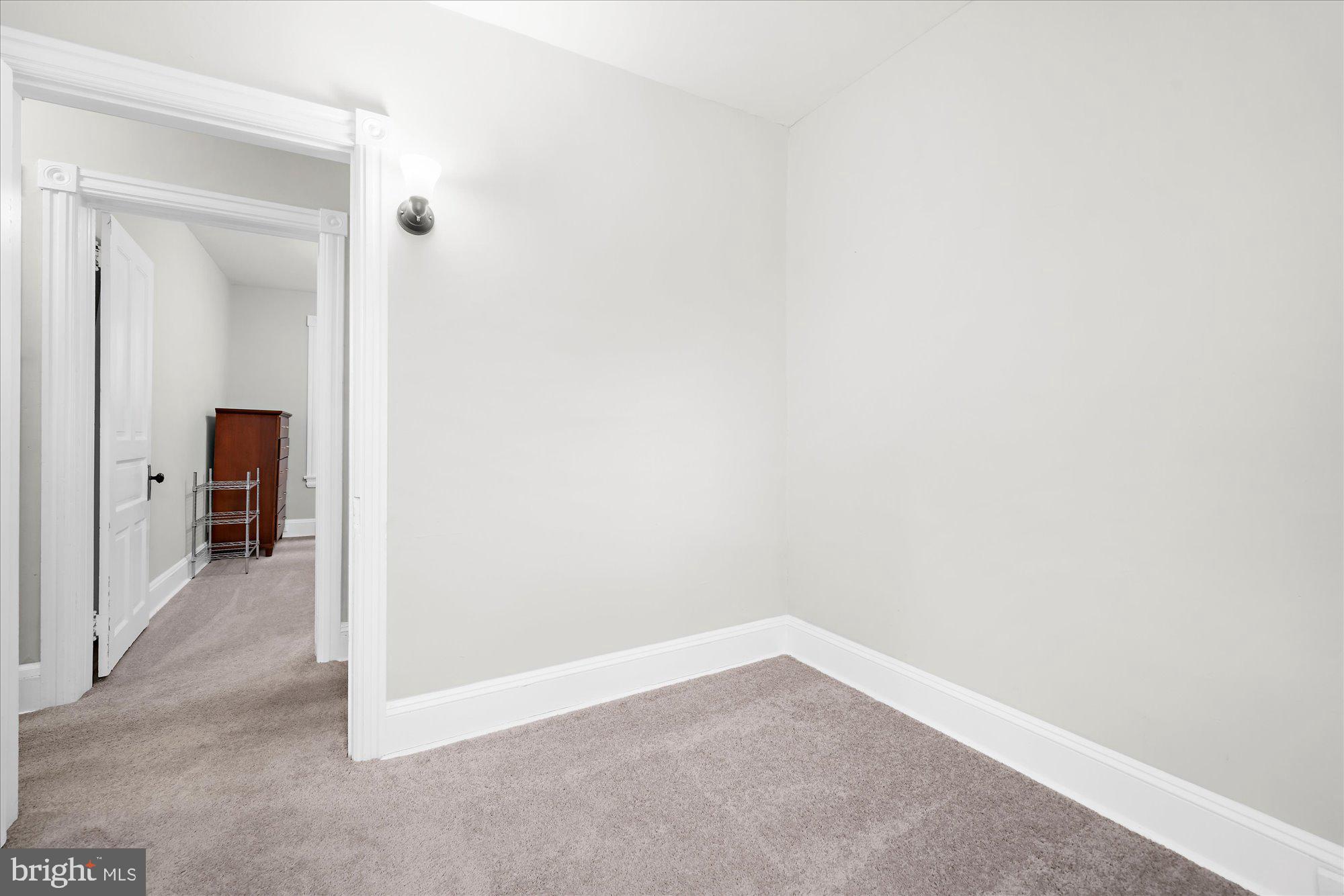 SOUTH HILLS - Residential