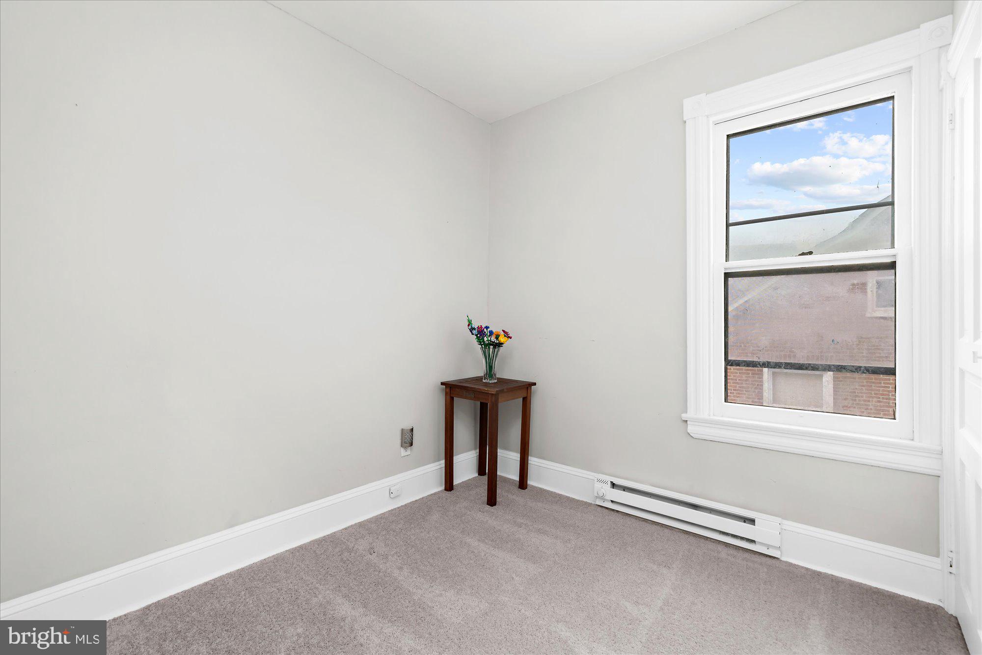 SOUTH HILLS - Residential