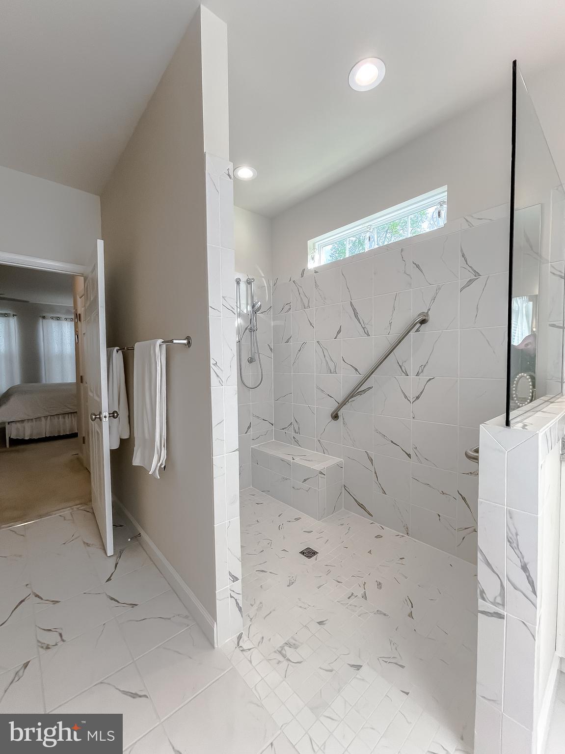 THE WOODS AT MYRTLE POINT - Residential