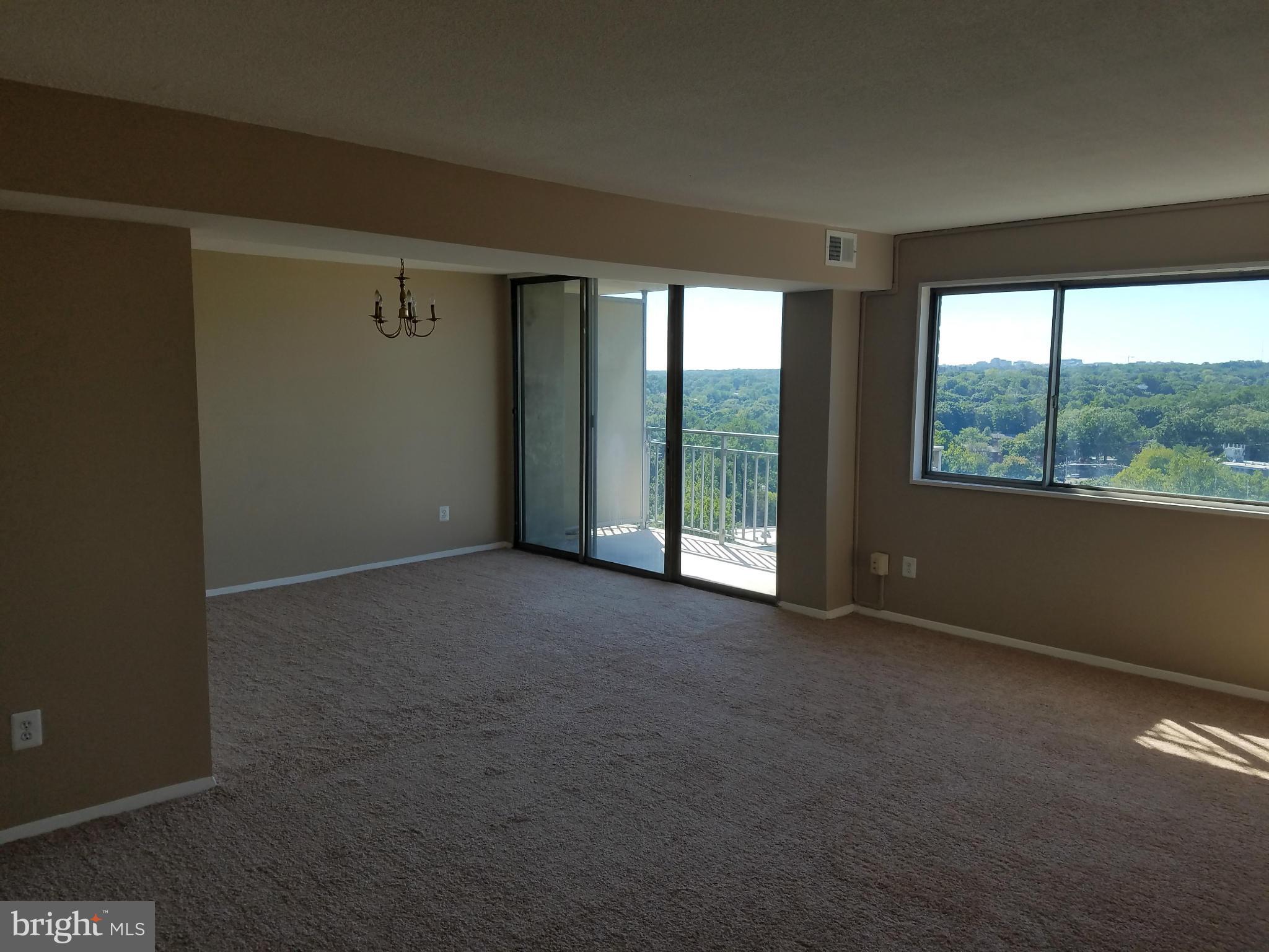 PRESIDENTIAL TOWERS - Residential Lease