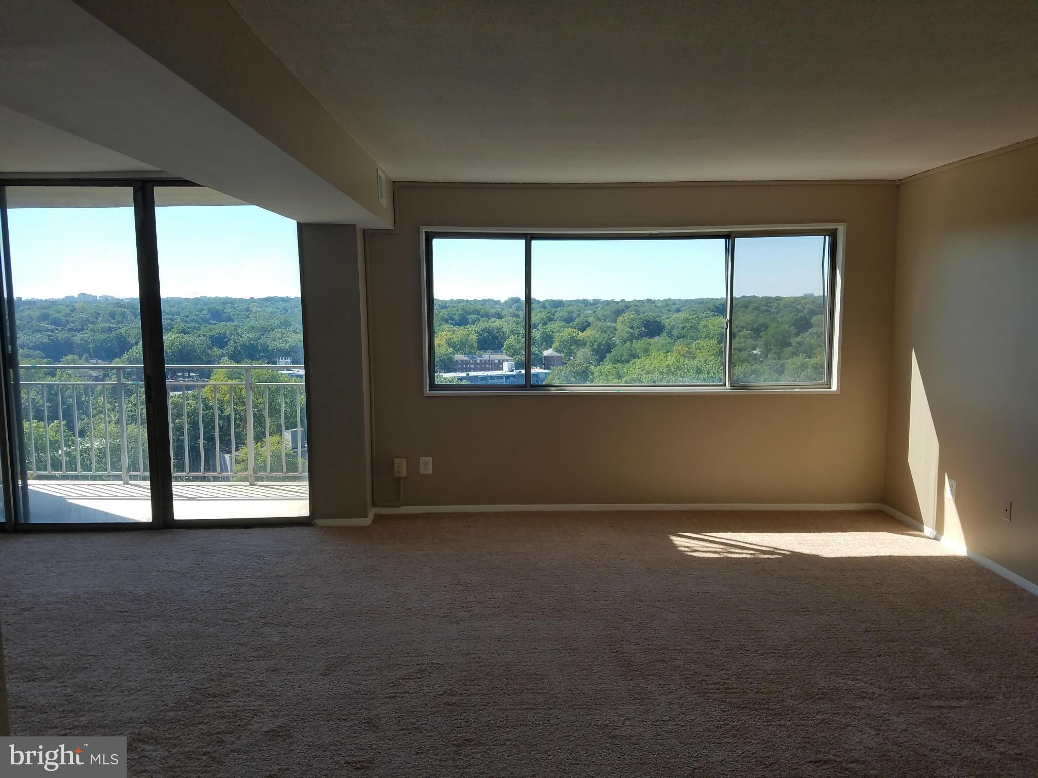 PRESIDENTIAL TOWERS - Residential Lease