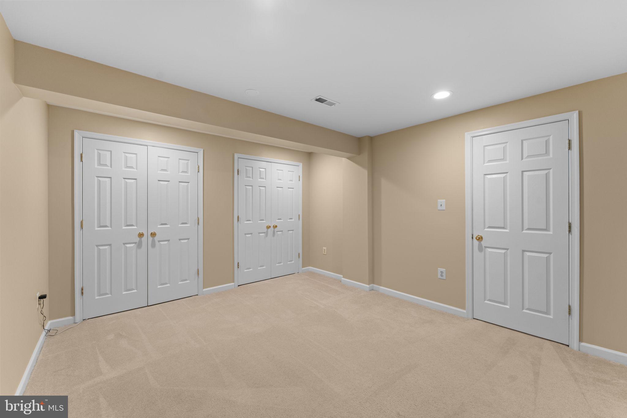 VIRGINIA RUN - Residential