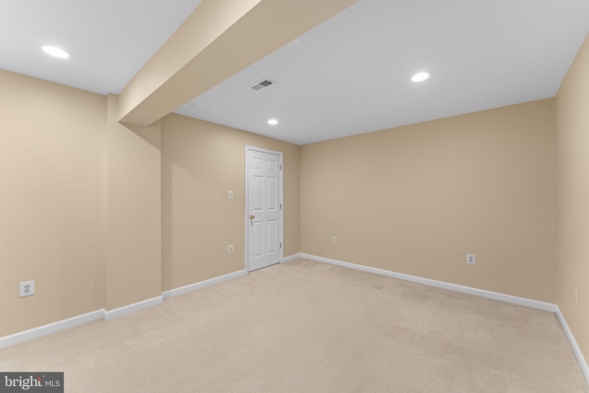 VIRGINIA RUN - Residential