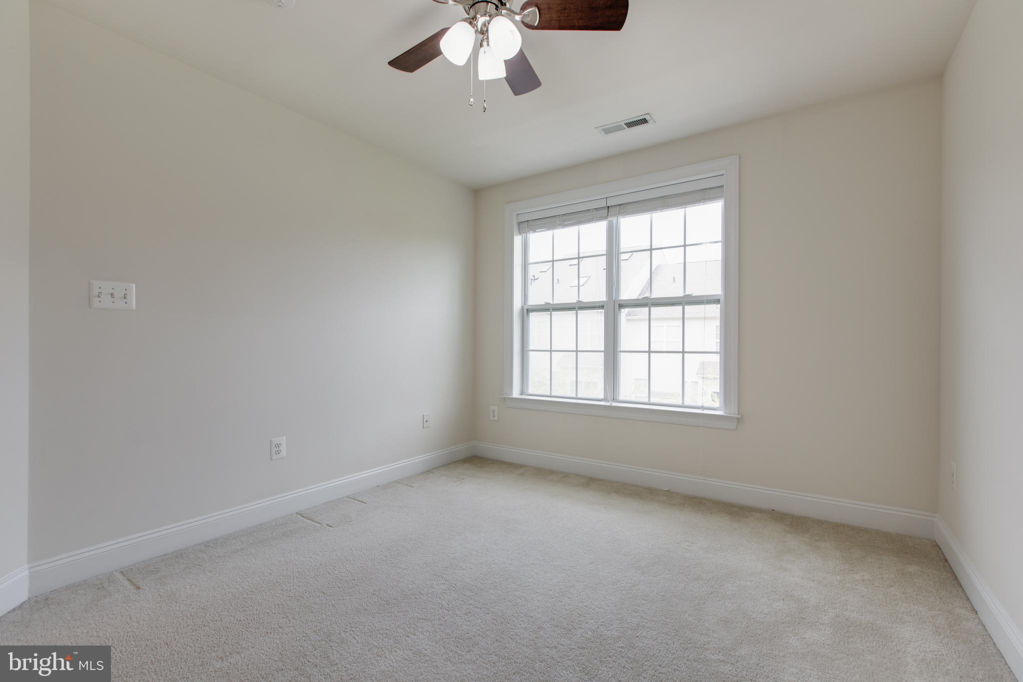 THE ENCLAVE AT ARUNDEL PRESERVE - Residential Lease