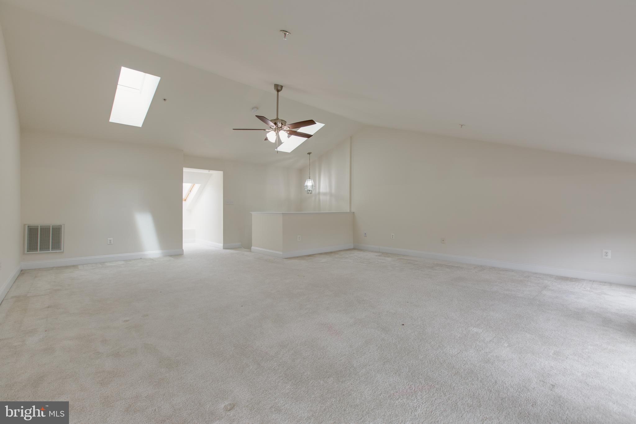 THE ENCLAVE AT ARUNDEL PRESERVE - Residential Lease