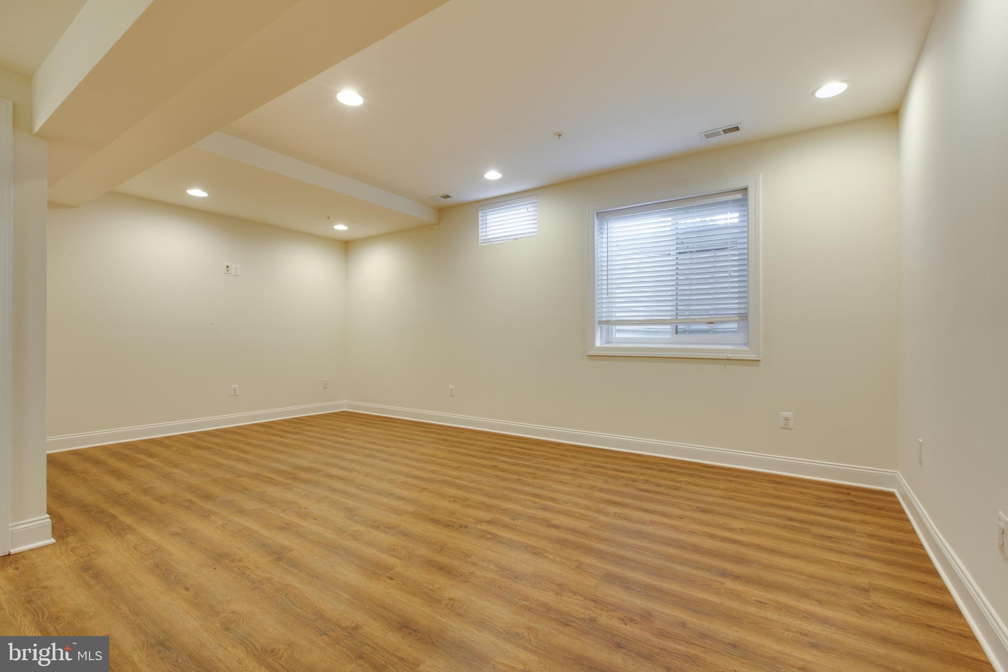 THE ENCLAVE AT ARUNDEL PRESERVE - Residential Lease