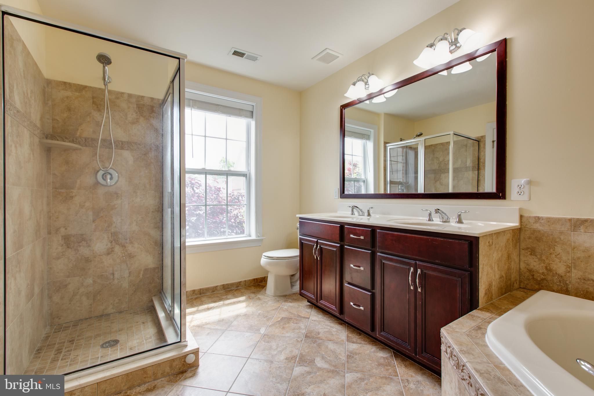 THE ENCLAVE AT ARUNDEL PRESERVE - Residential Lease