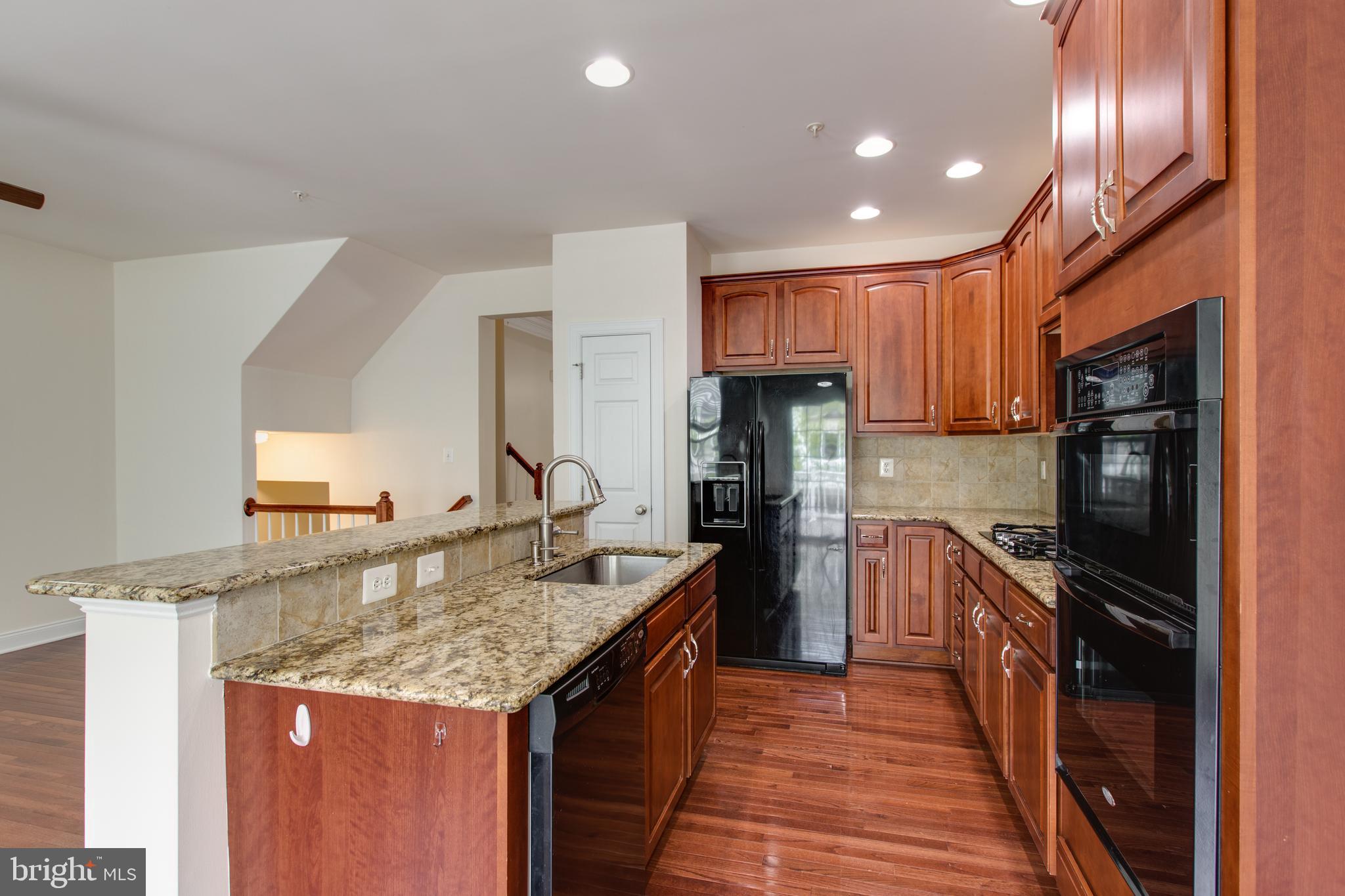 THE ENCLAVE AT ARUNDEL PRESERVE - Residential Lease