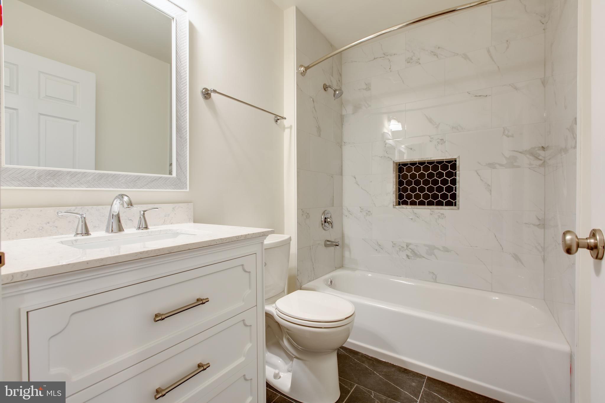 THE ENCLAVE AT ARUNDEL PRESERVE - Residential Lease