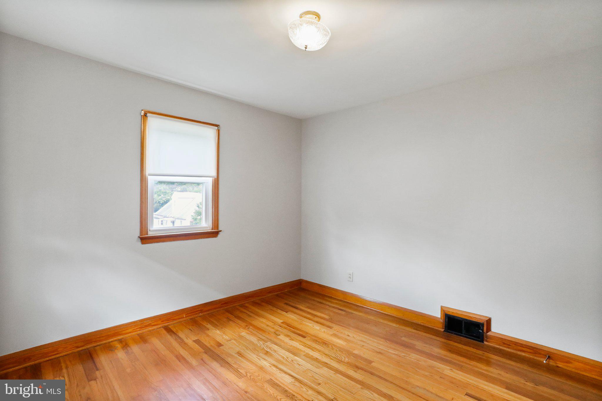 JOPPA HEIGHTS LITTLE FARM - Residential