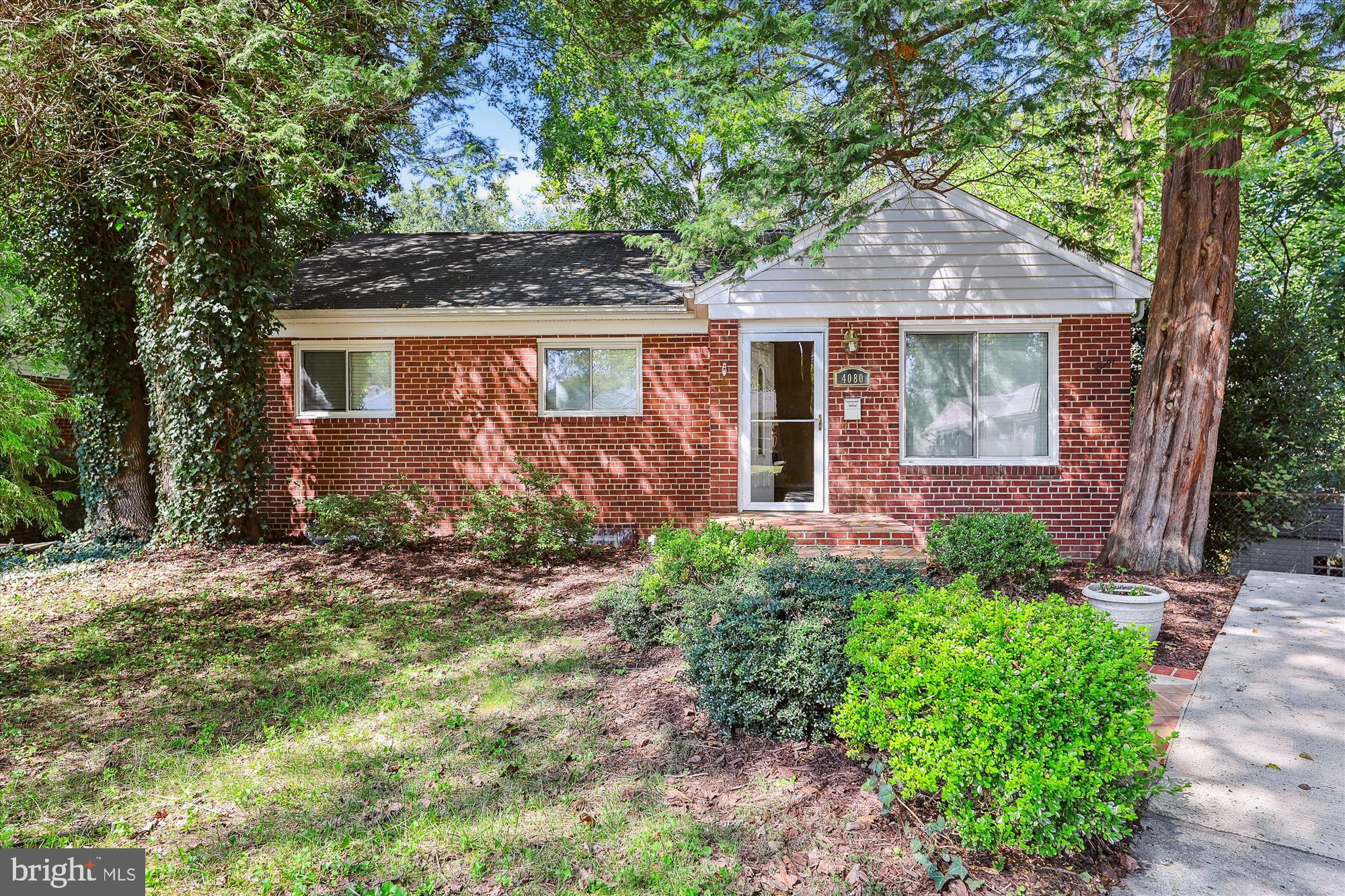 CONN AVE HILLS - Residential