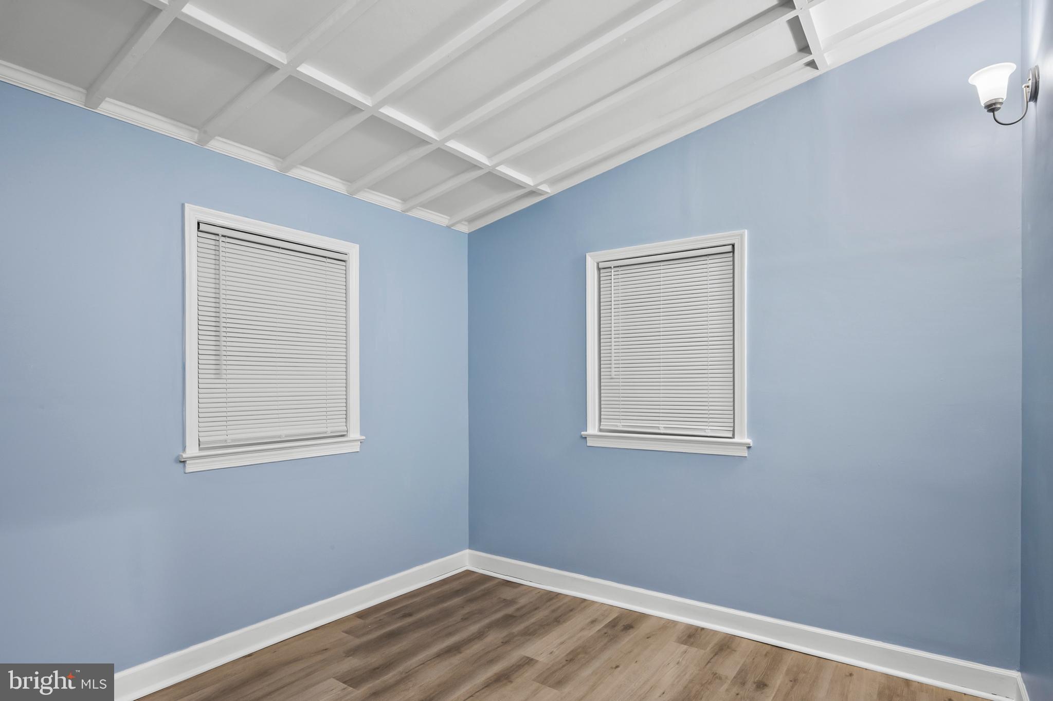 CEDARHURST ON THE BAY - Residential