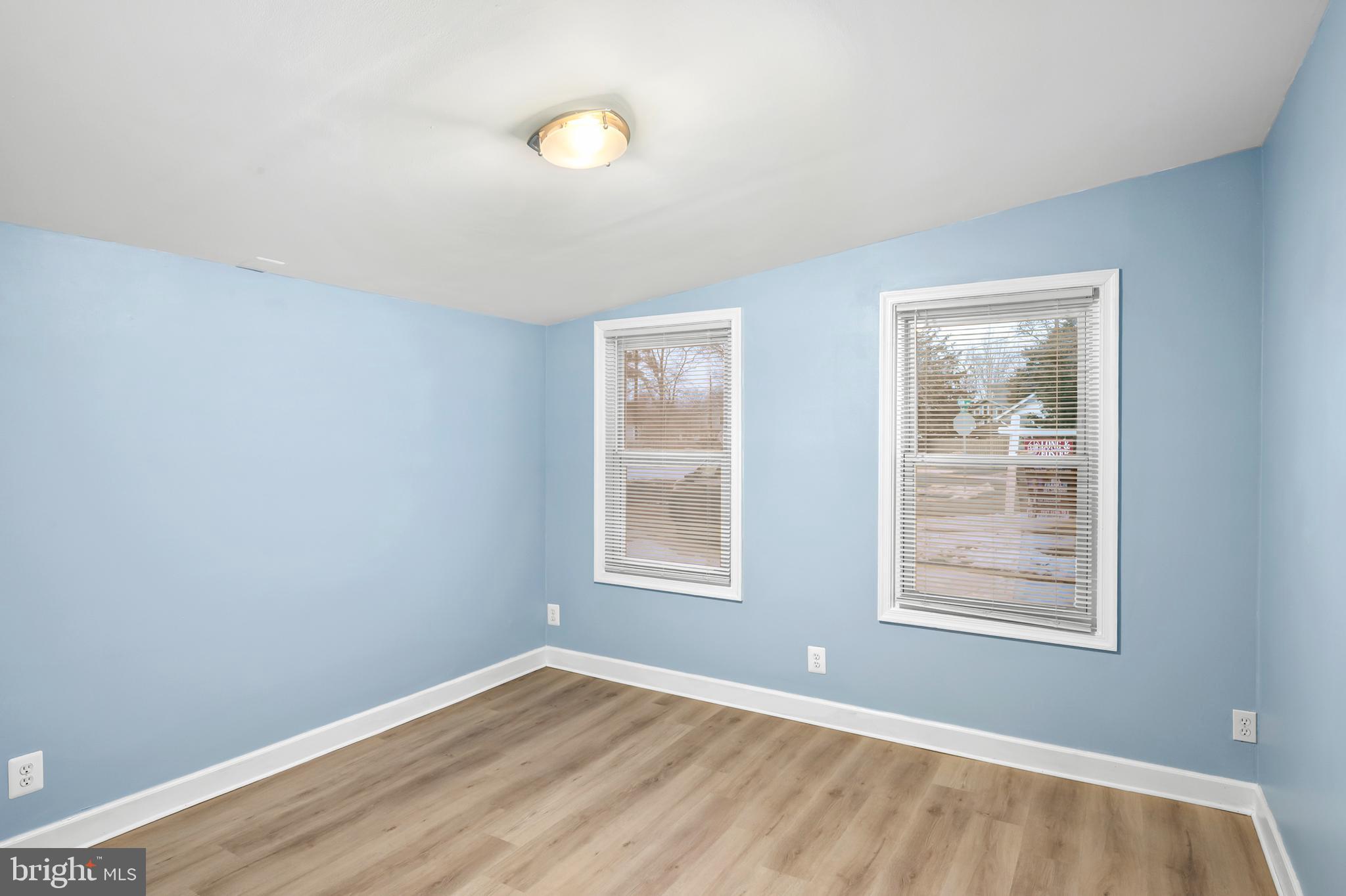 CEDARHURST ON THE BAY - Residential