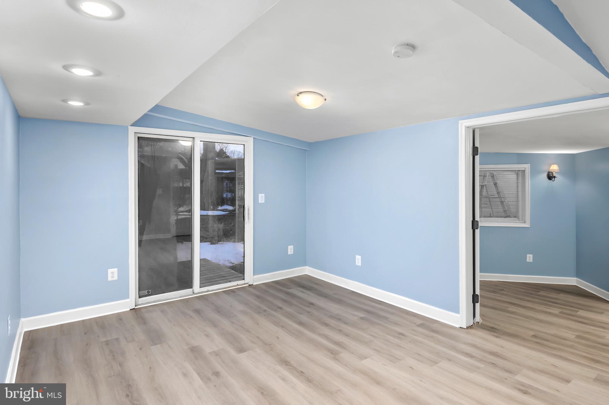 CEDARHURST ON THE BAY - Residential