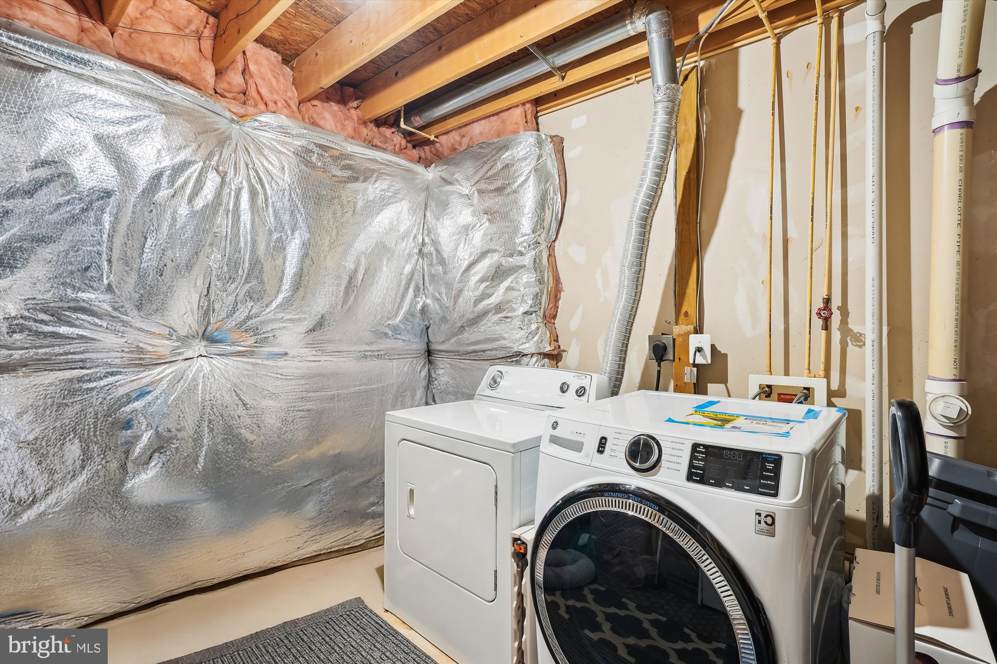 RIDGELEIGH - Residential