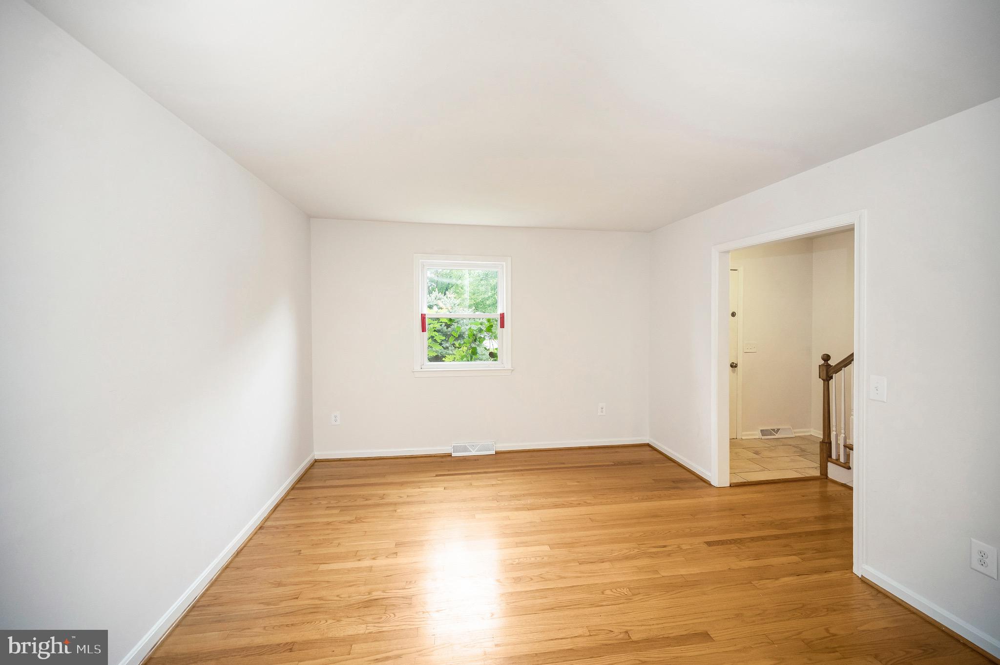 SPRING VALLEY - Residential Lease