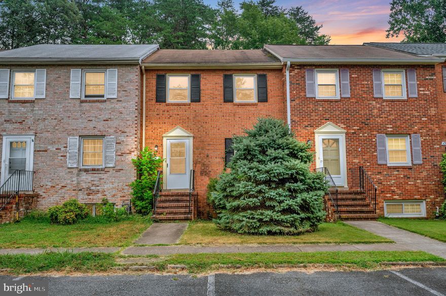 Welcome home to this charming brick-front townhouse in a prime Fredericksburg location! This well-kept home offers 3 spacious bedrooms, 1.5 baths, and a bright, open kitchen with white cabinetry and stainless steel appliances. Step outside to your private fenced backyard—perfect for relaxing or weekend cookouts.
Located just minutes from Central Park shopping, dining, and entertainment, this home provides easy access to I-95, Route 3, and downtown Fredericksburg, making commuting a breeze. Enjoy the convenience of nearby parks, schools, and public transportation. With two assigned parking spaces right in front and an unfinished basement offering extra storage or workout space, this home perfectly balances comfort and location.
A wonderful opportunity to live close to everything Fredericksburg has to offer!