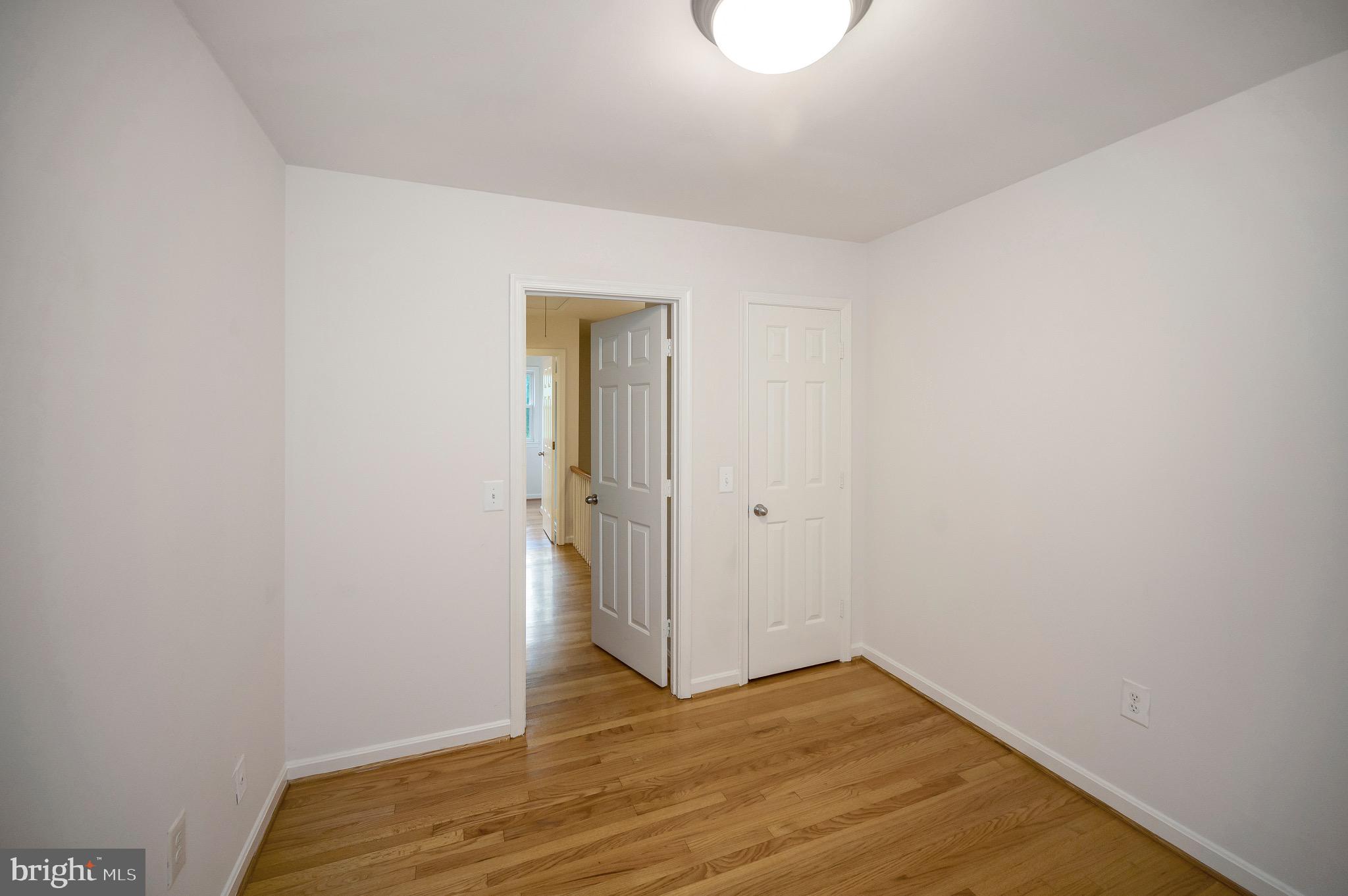 SPRING VALLEY - Residential Lease