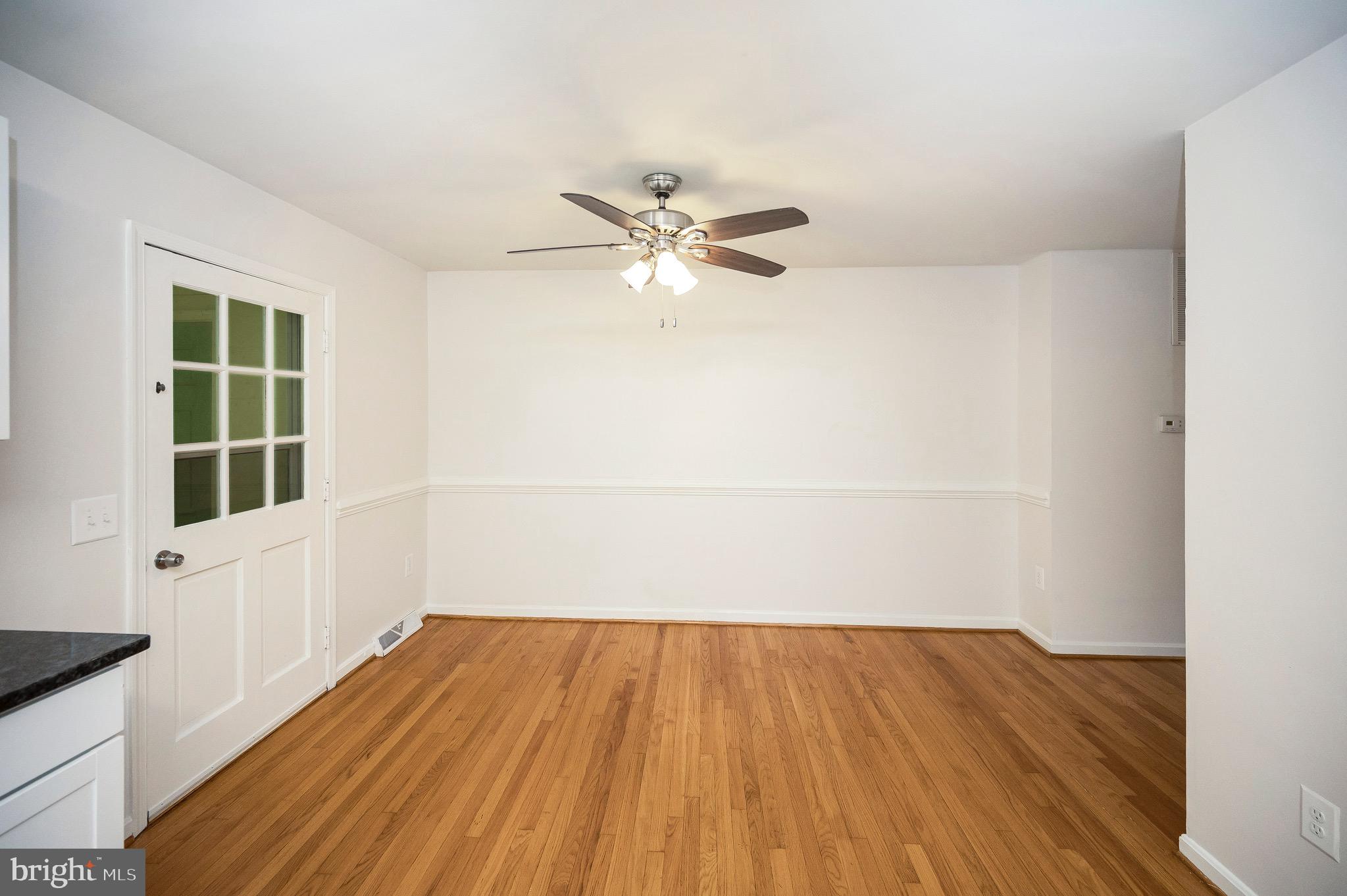 SPRING VALLEY - Residential Lease