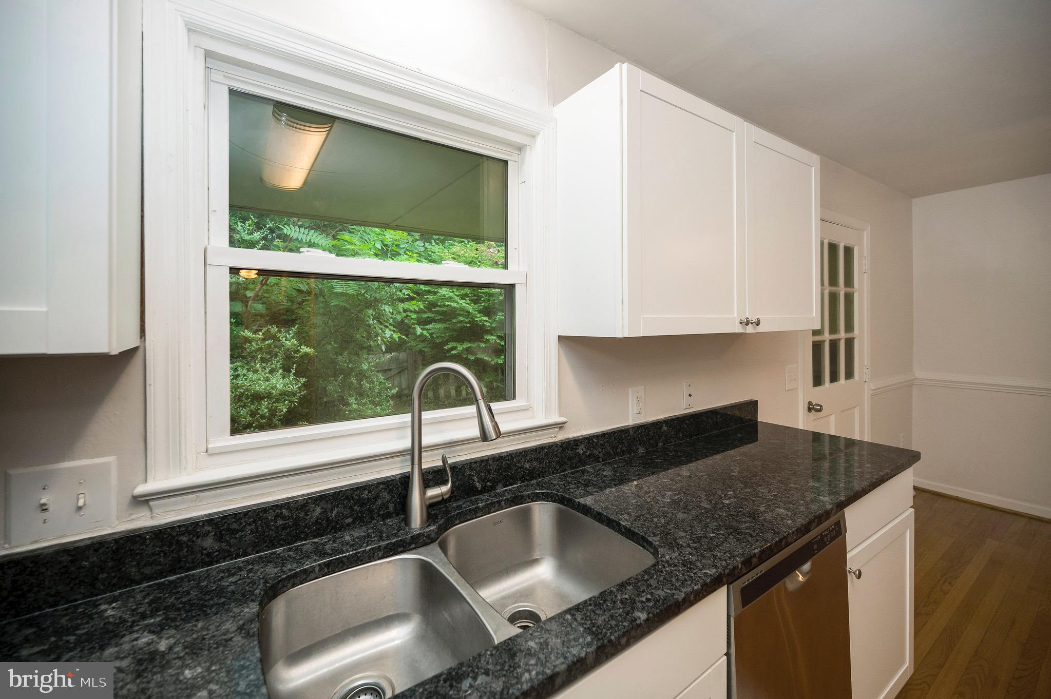 SPRING VALLEY - Residential Lease